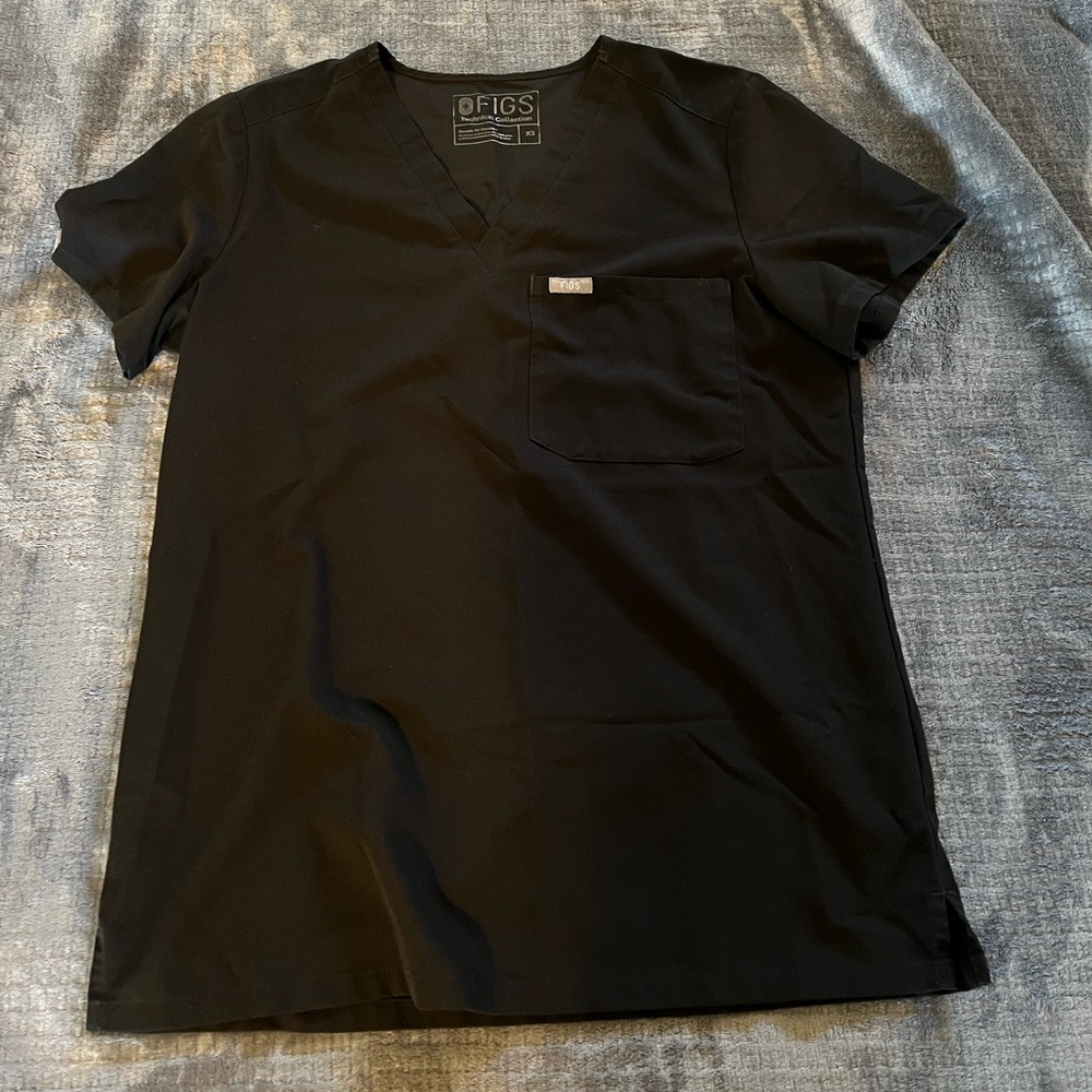 Figs Black Scrub Set